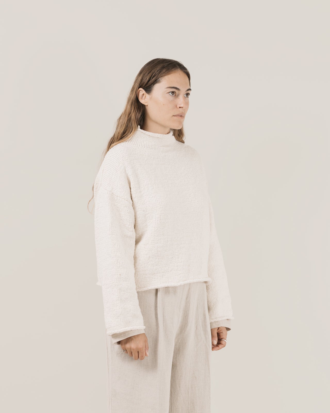 Turtleneck Knit [W] - Chalk